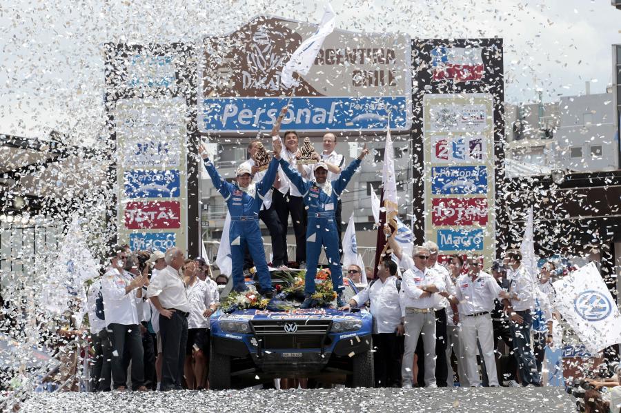  Volkswagen Touareg Race 3 2010 года  (фото 6 из 50)